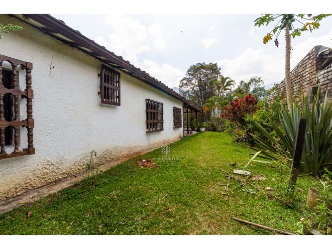 Finca en venta en Monta�Ita, Copacabana, 868 m² · foto 13 de 24