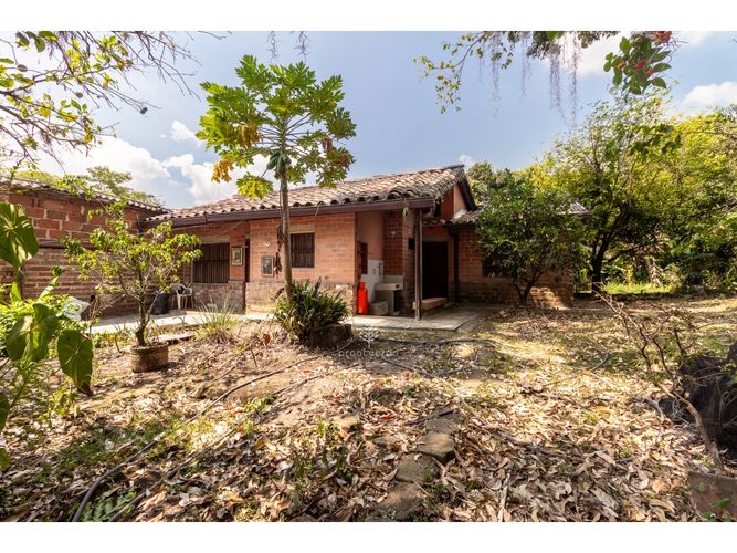 Finca en venta en Monta�Ita, Copacabana, 868 m² · foto 18 de 24