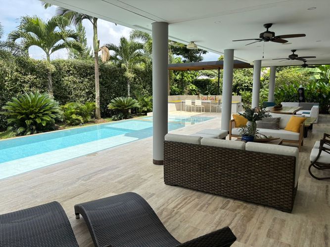Casa de 3 alcobas en venta en Pance, Cali, 340 m² · foto 2 de 19