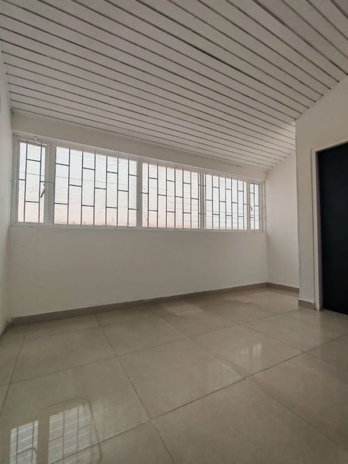 Casa de 5 alcobas en venta en La Castellana, Bogotá, 243 m² · foto 19 de 20