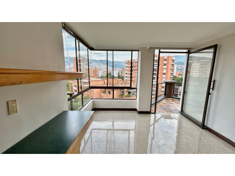 Apartamento en venta en Conquistadores, Medellín · foto 2 de 24