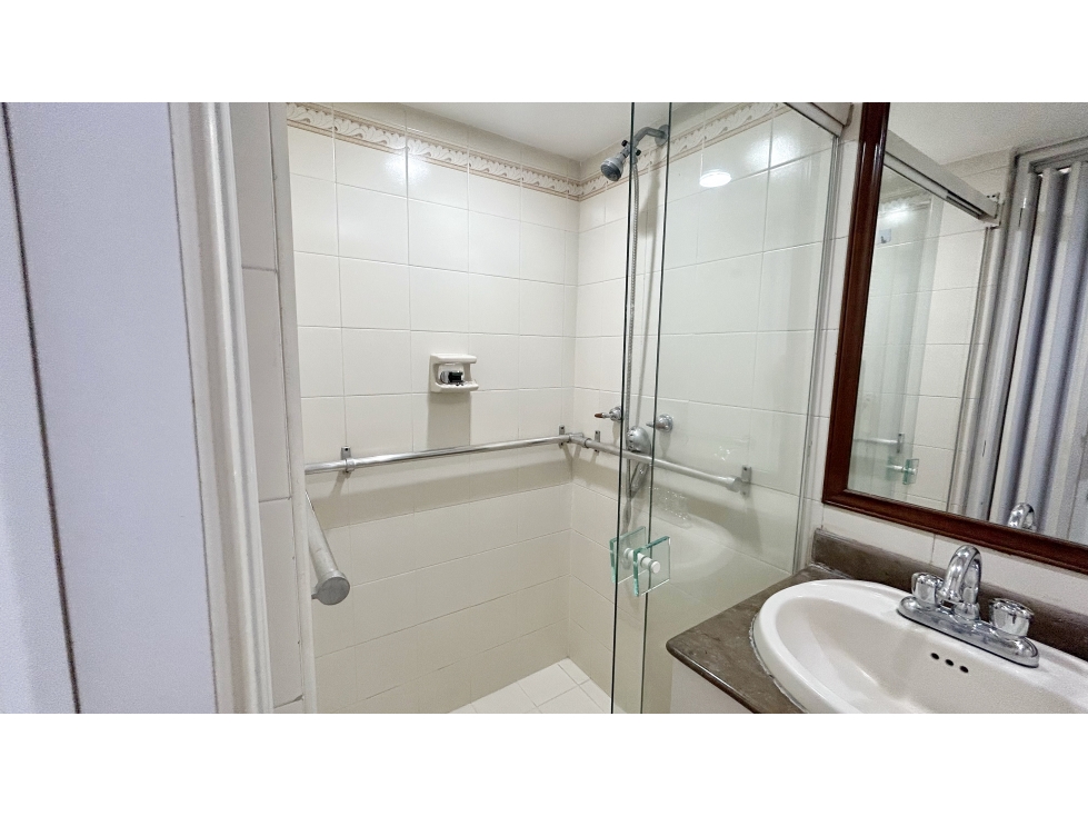 Apartamento en venta en Conquistadores, Medellín · foto 14 de 24