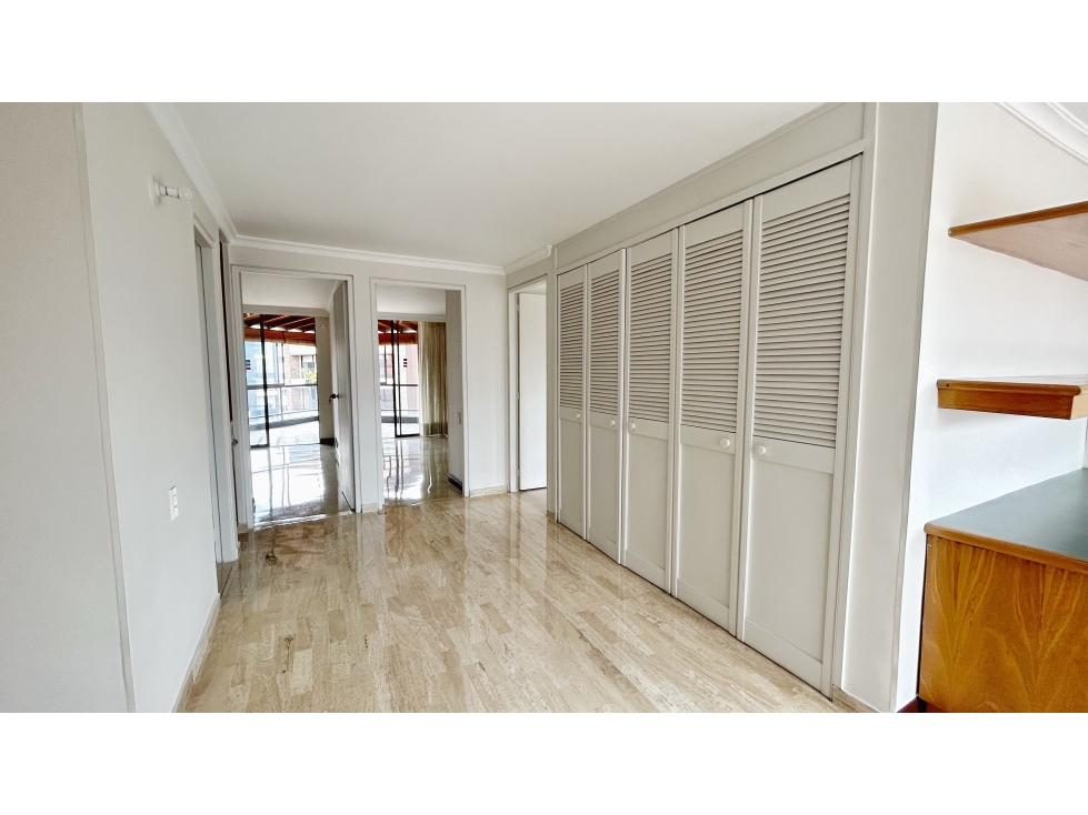 Apartamento en venta en Conquistadores, Medellín · foto 17 de 24