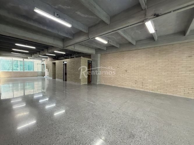 Oficina en arriendo en Guayabal, Medellín, 178 m² · foto 8 de 20