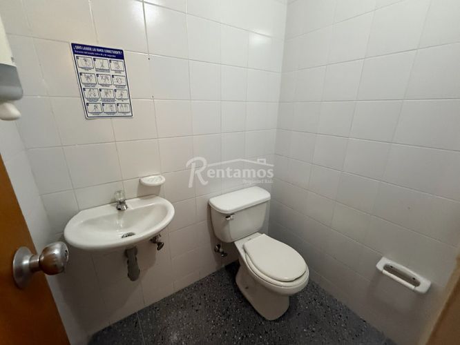 Oficina en arriendo en Guayabal, Medellín, 178 m² · foto 16 de 20
