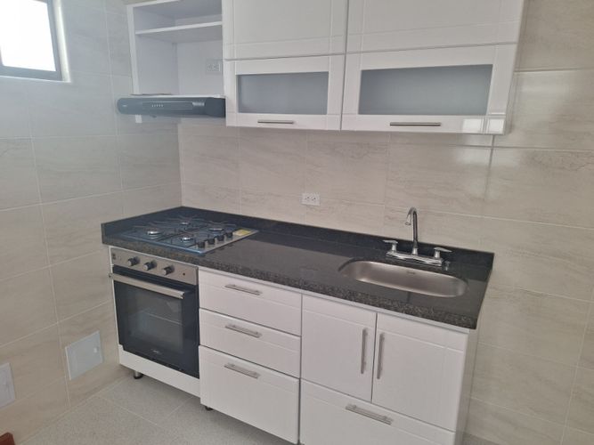 Apartamento de 3 alcobas en venta en Sosiego, Bogotá, 65 m² · foto 3 de 21
