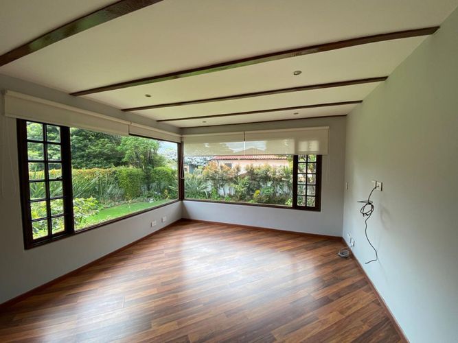 Casa de 5 alcobas en venta en Santa Ana Oriental, Bogotá, 550 m² · foto 8 de 24