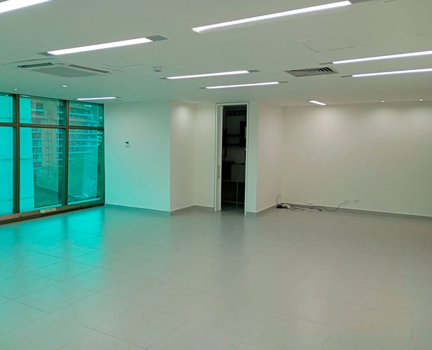 Oficina en arriendo en El Poblado, Medellín, 75 m² · foto 4 de 11