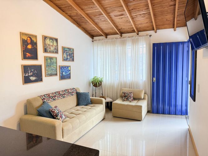 Oficina en arriendo en El Poblado, Medellín, 80 m² · foto 2 de 14