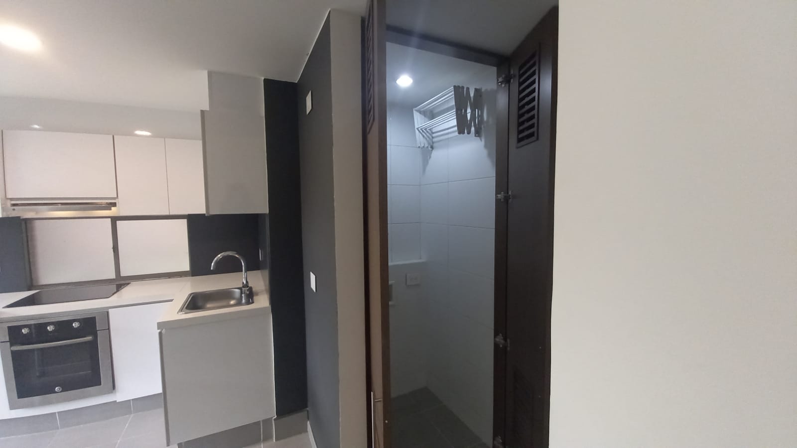 Apartamento en venta en Ciudad Salitre, Bogotá · foto 11 de 24