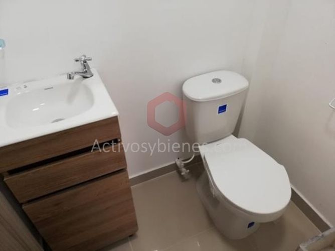Oficina en arriendo en Laureles, Medellín, 70 m² · foto 10 de 11