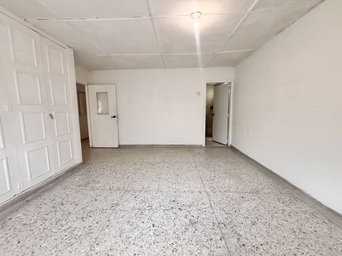Casa de 18 alcobas en arriendo en El Golf, Barranquilla, 554 m² · foto 23 de 24