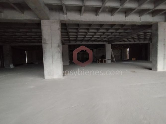 Local en arriendo en San Diego, Itagüí, 1167 m² · foto 5 de 12