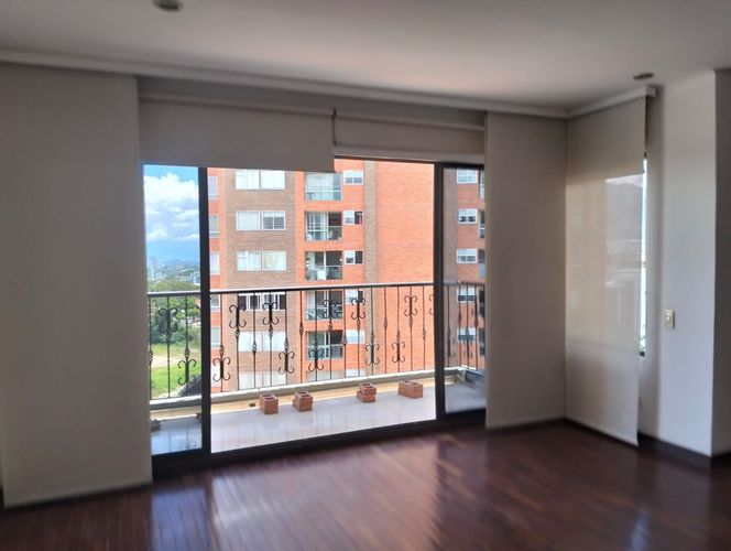 Apartamento de 3 alcobas en venta en La Bella, Pereira, 230 m² · foto 8 de 19