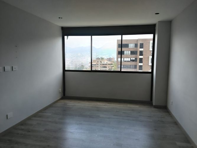Apartamento de 3 alcobas en arriendo en El Poblado, Medellín, 148 m² · foto 8 de 18