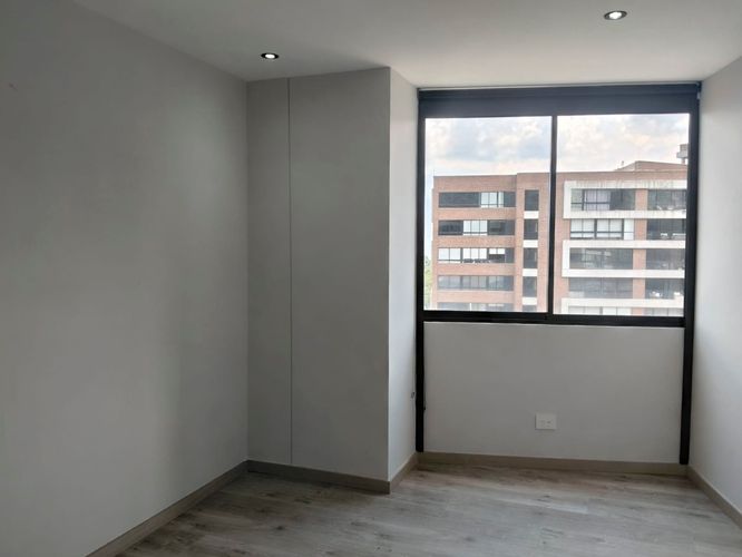 Apartamento de 3 alcobas en arriendo en El Poblado, Medellín, 148 m² · foto 14 de 18
