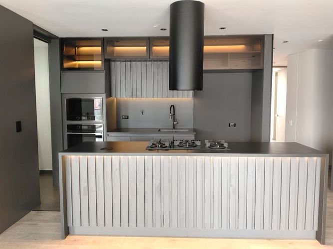 Apartamento de 3 alcobas en arriendo en El Poblado, Medellín, 148 m² · foto 5 de 18