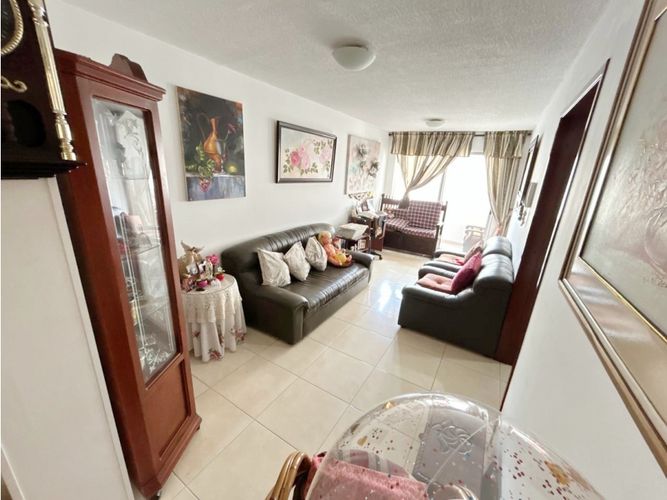 Apartamento de 3 alcobas en venta en La Aurora, Bucaramanga, 70 m² · foto 2 de 24