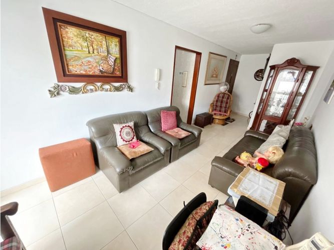 Apartamento de 3 alcobas en venta en La Aurora, Bucaramanga, 70 m² · foto 3 de 24