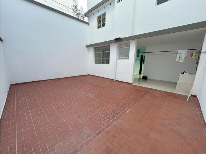 Casa de 9 alcobas en venta en El Prado, Bucaramanga, 310 m² · foto 13 de 24