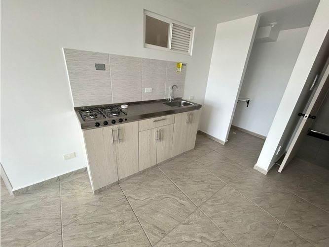 Apartamento de 3 alcobas en venta en Quintas Del Llanito, Girón, 58 m² · foto 6 de 24