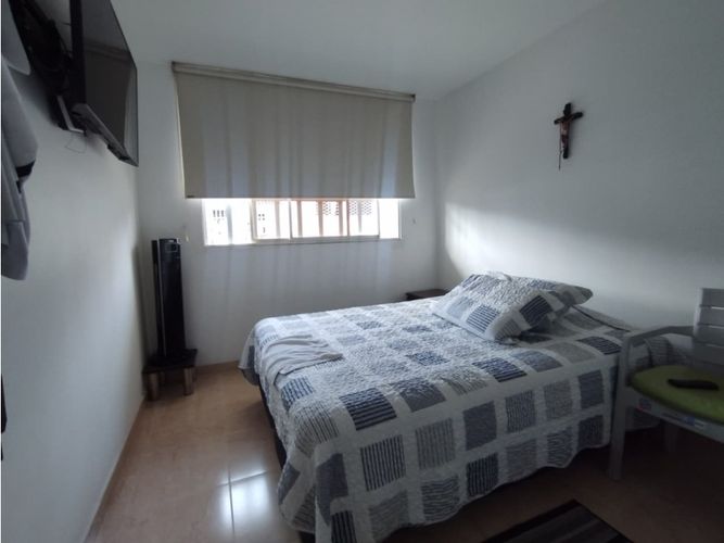 Casa de 5 alcobas en venta en Villa España, Floridablanca, 200 m² · foto 11 de 24