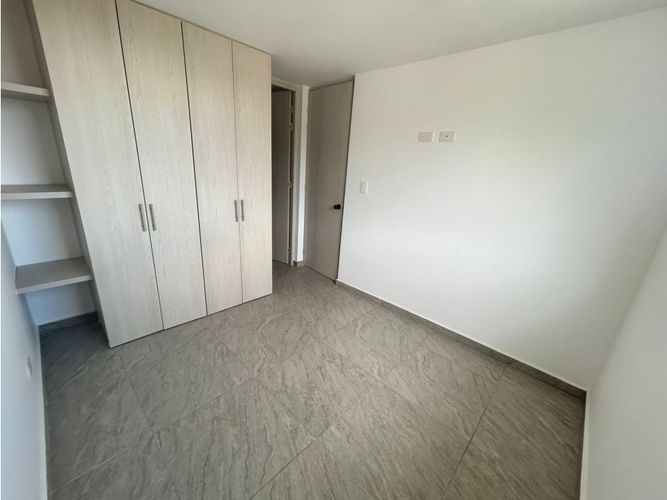 Apartamento de 3 alcobas en venta en Quintas Del Llanito, Girón, 58 m² · foto 10 de 24