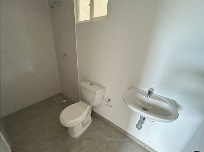 Apartamento de 3 alcobas en venta en Quintas Del Llanito, Girón, 58 m² · foto 12 de 24
