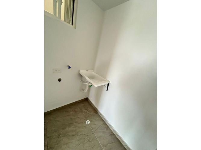 Apartamento de 3 alcobas en venta en Quintas Del Llanito, Girón, 58 m² · foto 19 de 24