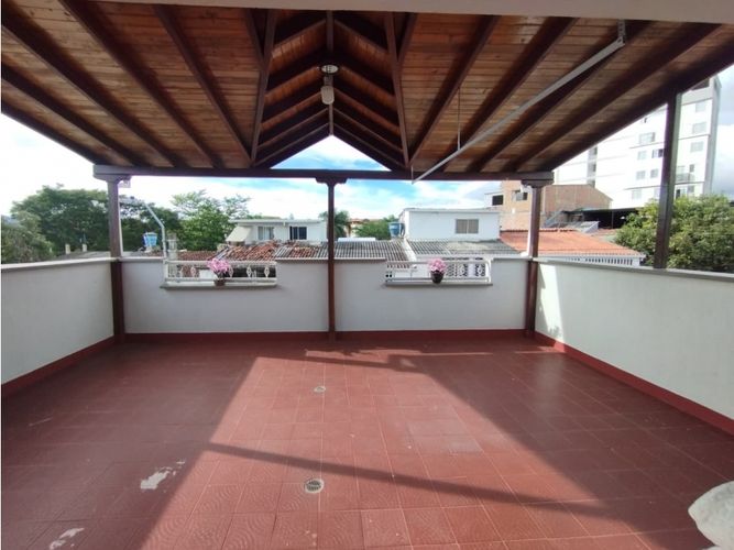 Casa de 5 alcobas en venta en Villa España, Floridablanca, 200 m² · foto 22 de 24