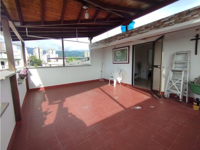 Casa de 5 alcobas en venta en Villa España, Floridablanca, 200 m² · foto 24 de 24