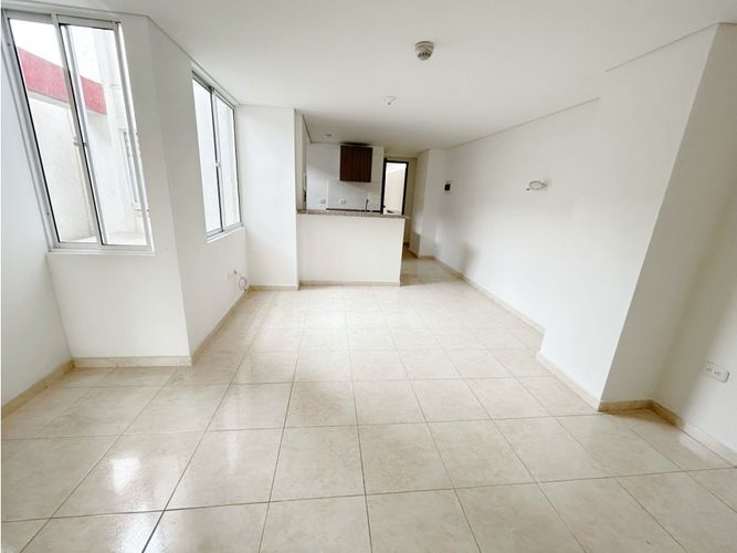 Apartamento de 2 alcobas en venta en Comuneros, Bucaramanga, 60 m² · foto 3 de 24