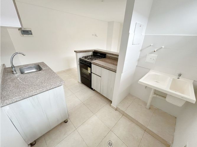 Apartamento de 2 alcobas en venta en Comuneros, Bucaramanga, 60 m² · foto 10 de 24