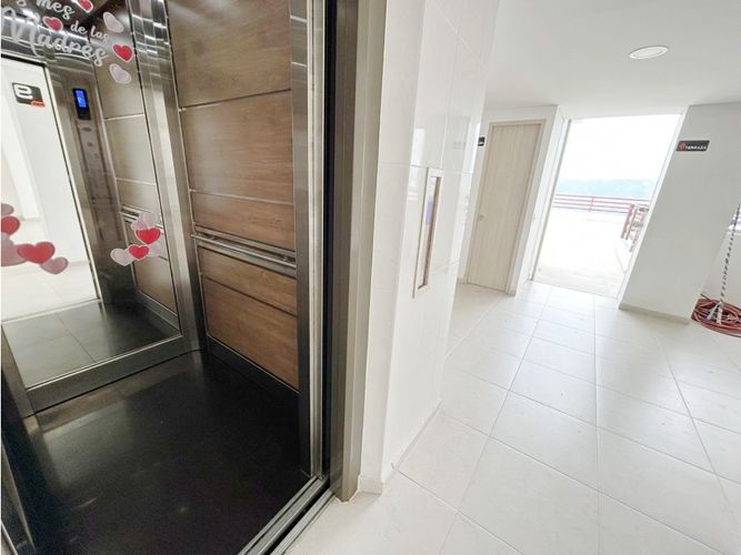 Apartamento de 2 alcobas en venta en Comuneros, Bucaramanga, 60 m² · foto 19 de 24