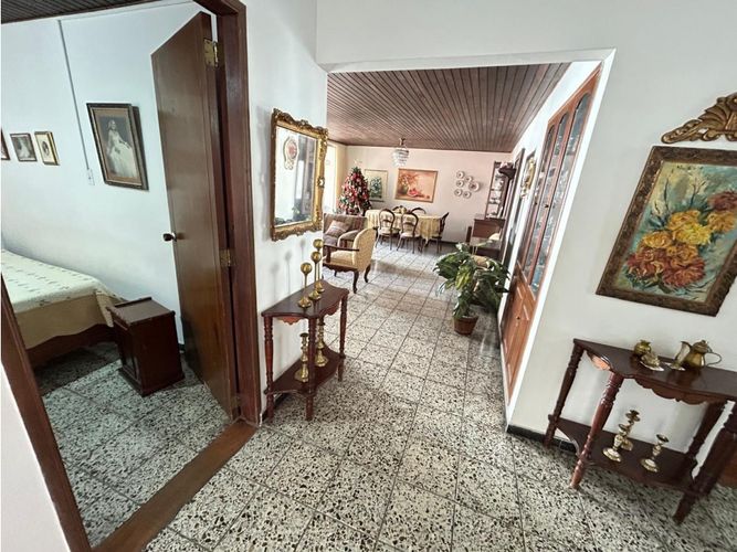 Apartamento de 5 alcobas en venta en Sotomayor, Bucaramanga, 190 m² · foto 9 de 24
