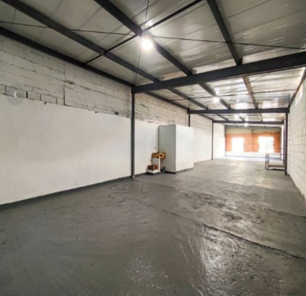 Warehouse for sale in Cristo rey, Medellín 4