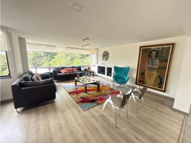 Apartamento de 3 alcobas en venta en Cerros De Suba, Bogotá, 300 m² · foto 5 de 24