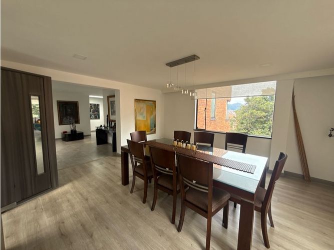 Apartamento de 3 alcobas en venta en Cerros De Suba, Bogotá, 300 m² · foto 9 de 24