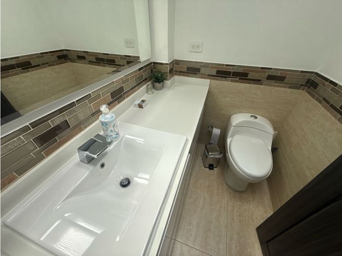 Apartamento de 3 alcobas en venta en Cerros De Suba, Bogotá, 300 m² · foto 10 de 24