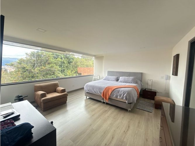Apartamento de 3 alcobas en venta en Cerros De Suba, Bogotá, 300 m² · foto 21 de 24
