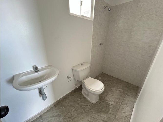 Apartamento de 3 alcobas en venta en Aldea Alta, Girón, 58 m² · foto 13 de 24