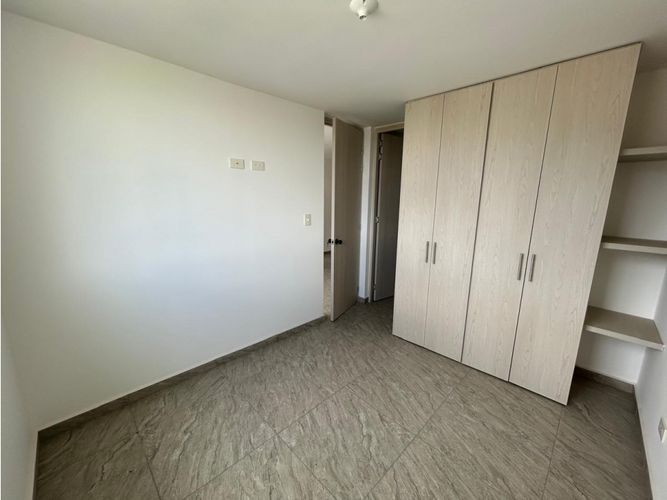 Apartamento de 3 alcobas en venta en Aldea Alta, Girón, 58 m² · foto 17 de 24