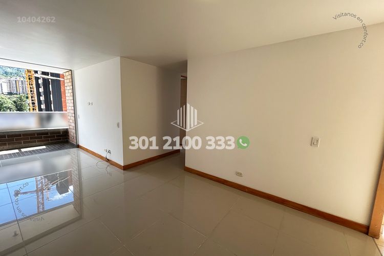 Apartamento de 3 alcobas en arriendo en El Chingui, Envigado, 74 m² · foto 3 de 24