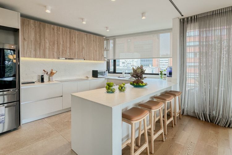 Apartamento de 3 alcobas en venta en La Cabrera, Bogotá, 249 m² · foto 5 de 24