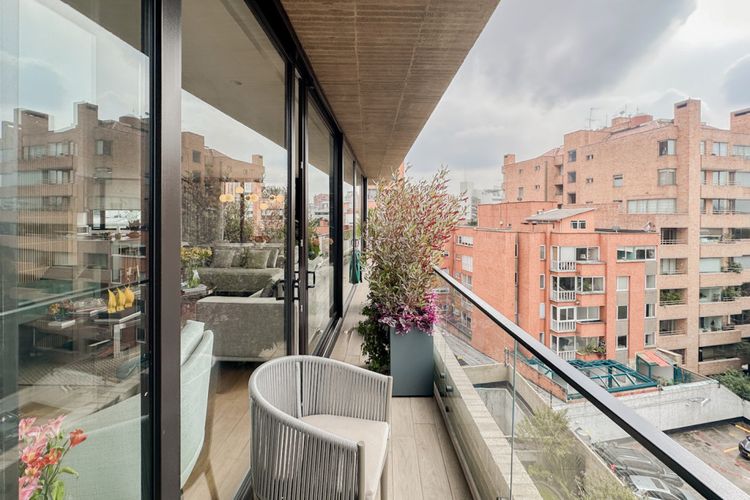 Apartamento de 3 alcobas en venta en La Cabrera, Bogotá, 249 m² · foto 24 de 24