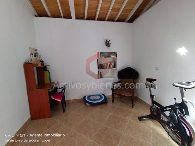 Finca en venta en Piedras Blancas, Guarne, 9311 m² · foto 17 de 21
