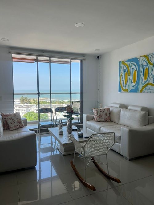 Apartamento de 2 alcobas en arriendo en Crespo, Cartagena, 84 m² · foto 8 de 13