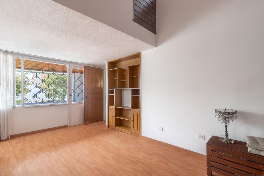 Casa en venta en La Floresta, Bogotá · foto 7 de 18