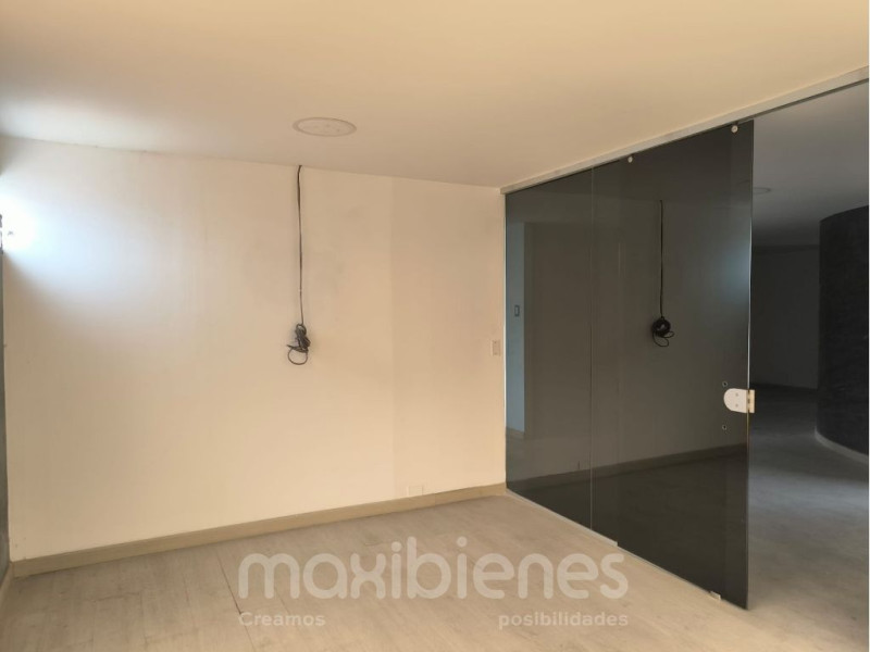 Bodega en venta en Guayabal, Medellín 2