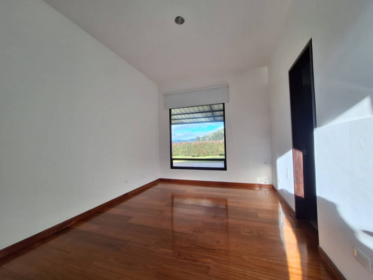 Casa en arriendo en Conjunto Casa De Campo, La Calera · foto 20 de 24